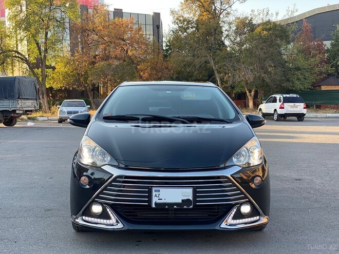 Toyota Aqua 2014, 74,000 km - 1.5 л - Gəncə