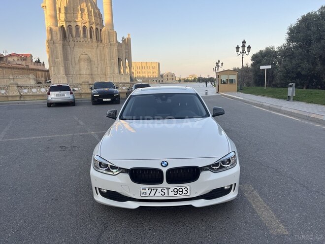 BMW 320-3