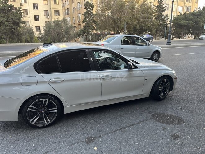 BMW 320-11