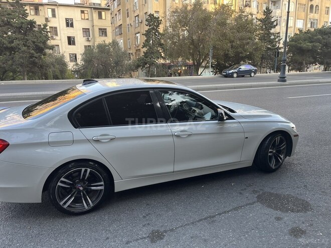 BMW 320-10