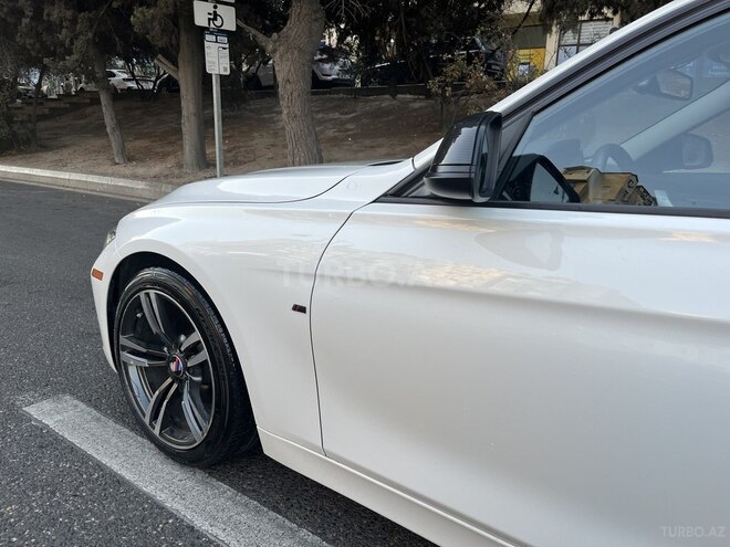BMW 320-17