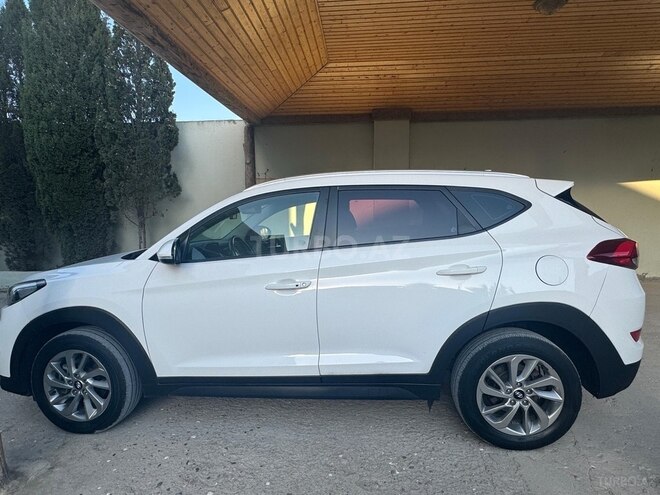 Hyundai Tucson 2015, 148,000 km - 1.7 л - Bakı