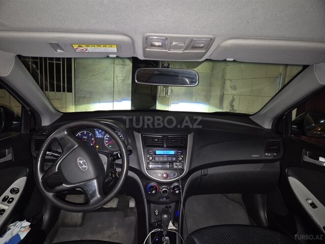 Hyundai Accent 2011, 160,000 km - 1.6 l - Bakı