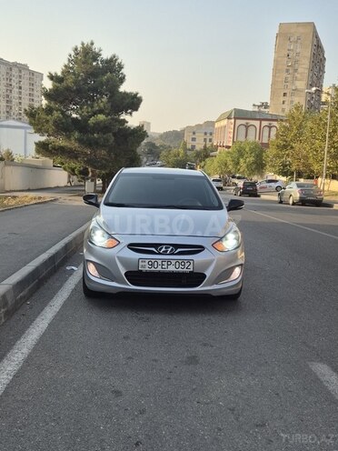 Hyundai Accent 2011, 160,000 km - 1.6 l - Bakı