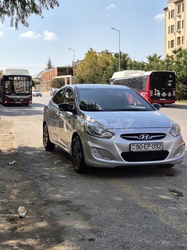 Hyundai Accent 2011, 160,000 km - 1.6 l - Bakı