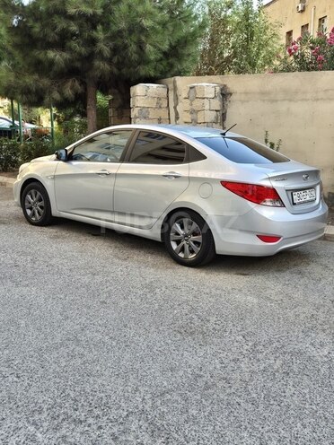 Hyundai Accent 2011, 160,000 km - 1.6 l - Bakı