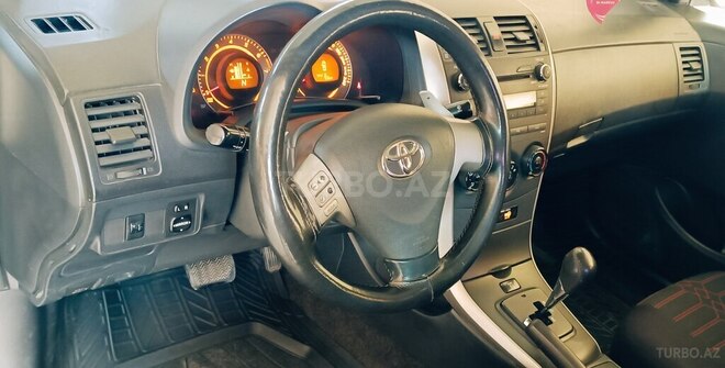 Toyota Corolla 2008, 197,000 km - 1.6 l - İmişli