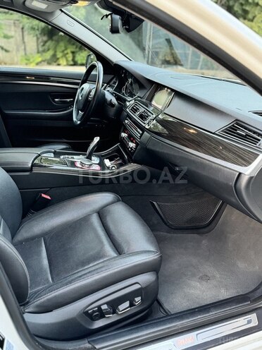 BMW 520 2015, 207,000 km - 2.0 l - Bakı