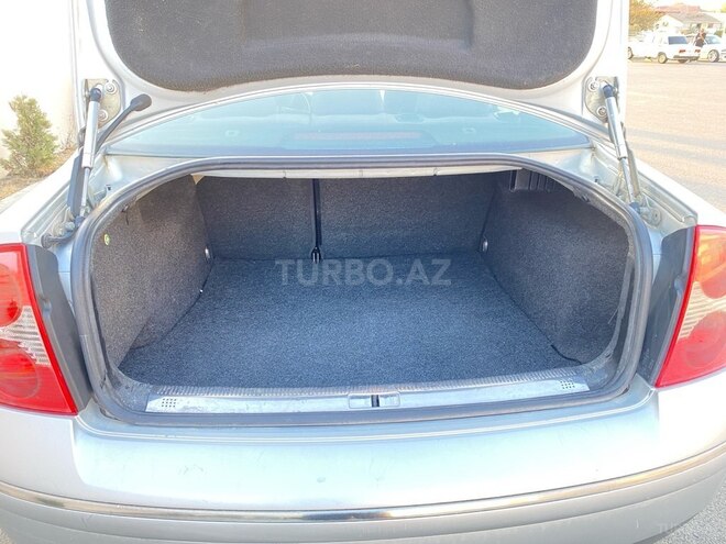 Volkswagen Passat 2002, 200,109 km - 1.8 l - Bakı