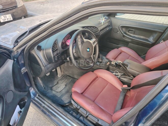 BMW 318 1994, 300,000 km - 1.8 l - Bakı