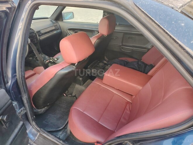 BMW 318 1994, 300,000 km - 1.8 l - Bakı