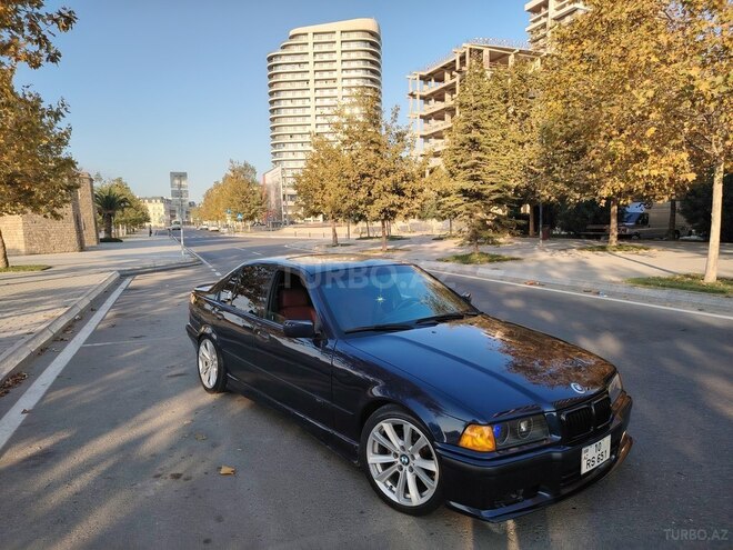 BMW 318 1994, 300,000 km - 1.8 l - Bakı