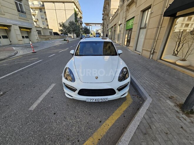 Porsche Cayenne GTS 2014, 96,000 km - 4.8 l - Bakı