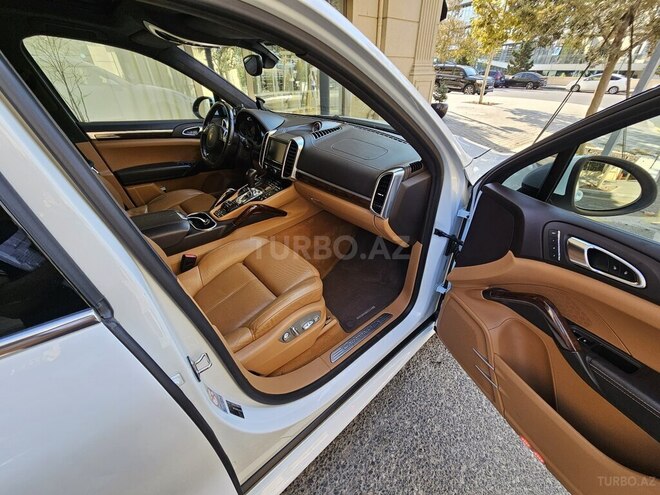 Porsche Cayenne GTS 2014, 96,000 km - 4.8 l - Bakı