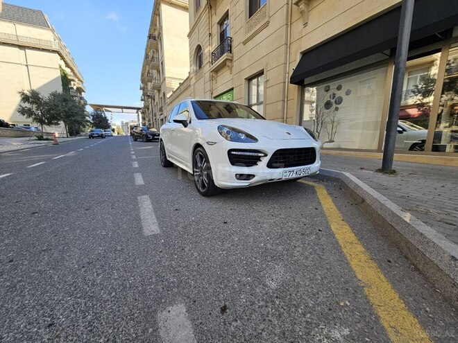 Porsche Cayenne GTS 2014, 96,000 km - 4.8 l - Bakı