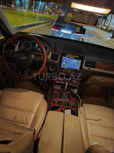 Volkswagen Touareg 2011, 270,000 km - 3.6 л - Bakı