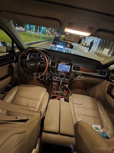 Volkswagen Touareg 2011, 270,000 km - 3.6 л - Bakı