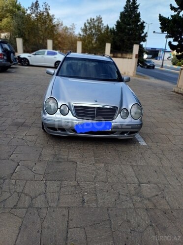 Mercedes E 200 1999, 280,000 km - 2.0 l - Sumqayıt