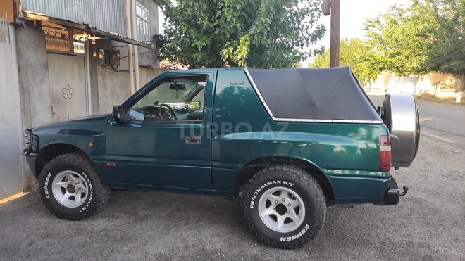 Opel Frontera 1997, 113,891 km - 2.0 л - Biləsuvar