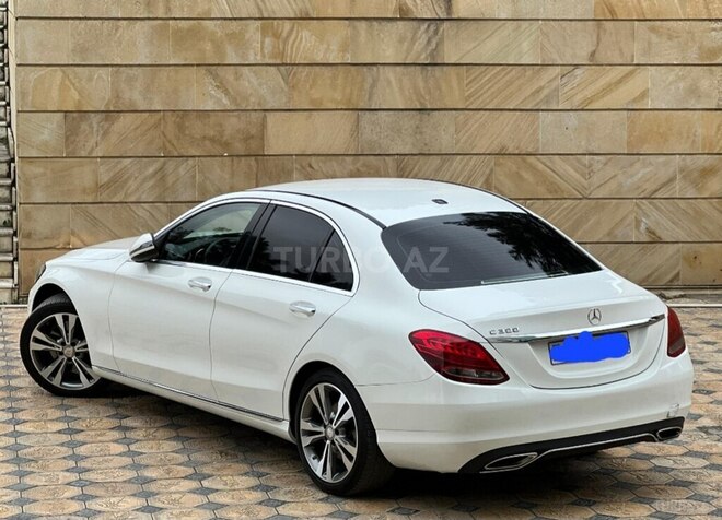 Mercedes C 300 2015, 219,000 km - 2.0 l - Gəncə