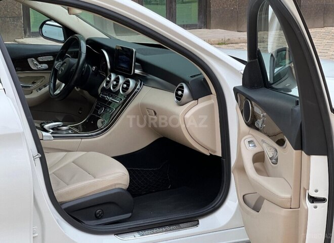 Mercedes C 300 2015, 219,000 km - 2.0 l - Gəncə