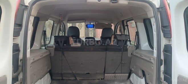 Renault Kangoo 2009, 290,000 km - 1.5 л - Lənkəran