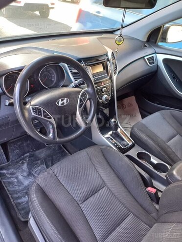 Hyundai Elantra 2015, 134,000 km - 2.0 l - Bakı