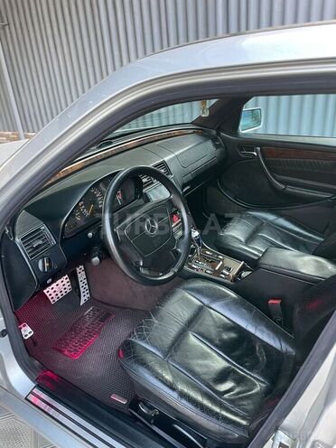 Mercedes C 240 1999, 384,457 km - 2.4 л - Biləsuvar