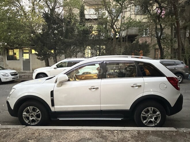 Opel Antara 2009, 206,000 km - 2.0 л - Bakı