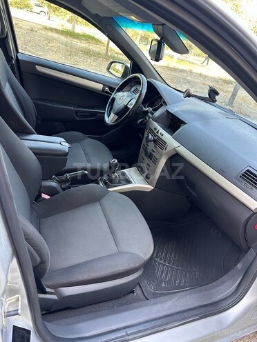 Opel Astra 2007, 229,000 km - 1.3 l - Bakı