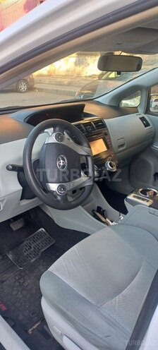Toyota Prius V 2012, 430,000 km - 1.8 л - Bakı
