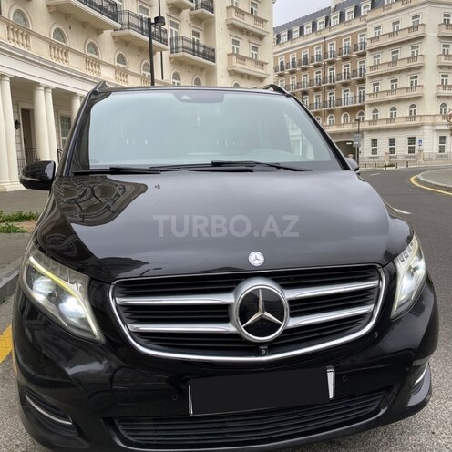 Mercedes V 220 2014, 240,000 km - 2.2 l - Bakı