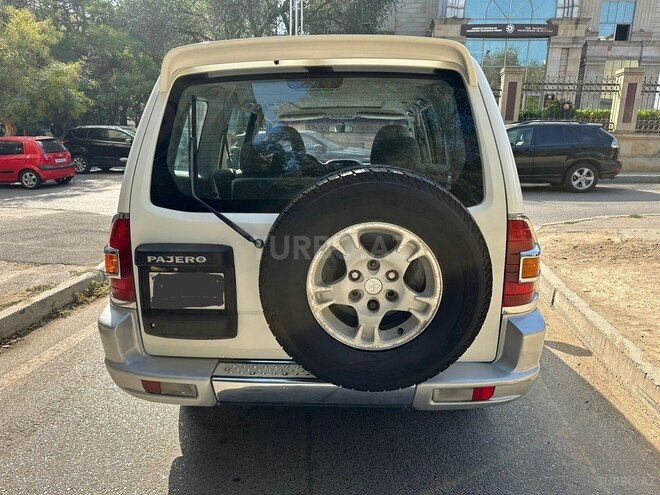 Mitsubishi Pajero 2003, 183,270 km - 3.0 l - Bakı