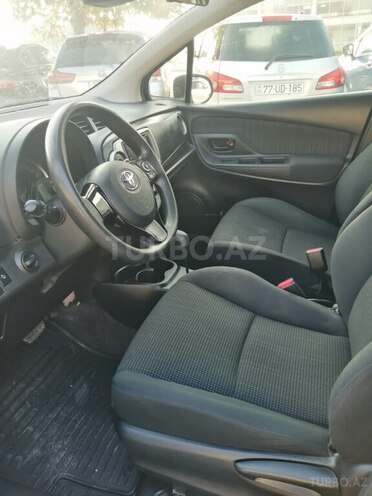 Toyota Vitz 2018, 78,000 km - 1.5 l - Bakı