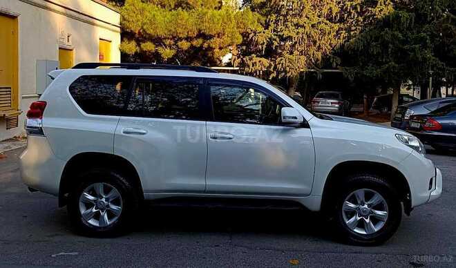 Toyota Land Cruiser Prado 2010, 225,000 km - 2.7 л - Bakı