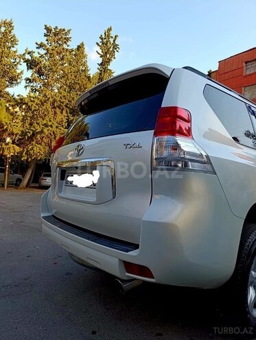 Toyota Land Cruiser Prado 2010, 225,000 km - 2.7 л - Bakı