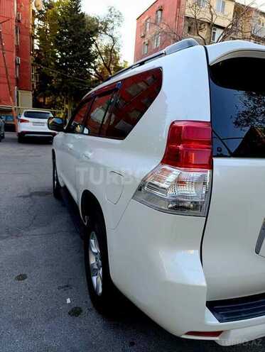 Toyota Land Cruiser Prado 2010, 225,000 km - 2.7 л - Bakı