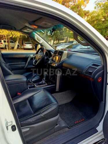 Toyota Land Cruiser Prado 2010, 225,000 km - 2.7 л - Bakı