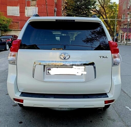Toyota Land Cruiser Prado 2010, 225,000 km - 2.7 л - Bakı