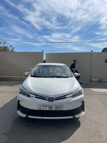 Toyota Corolla 2018, 84,500 km - 1.8 l - Tovuz