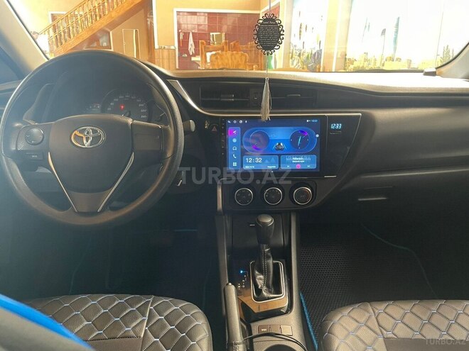 Toyota Corolla 2018, 84,500 km - 1.8 l - Tovuz