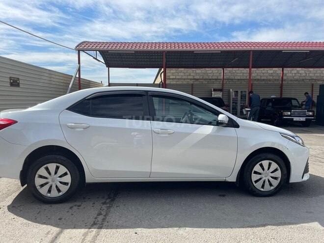 Toyota Corolla 2018, 84,500 km - 1.8 l - Tovuz