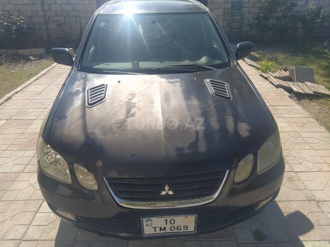 Mitsubishi Airtrek 2002, 388,000 km - 2.0 l - Beyləqan