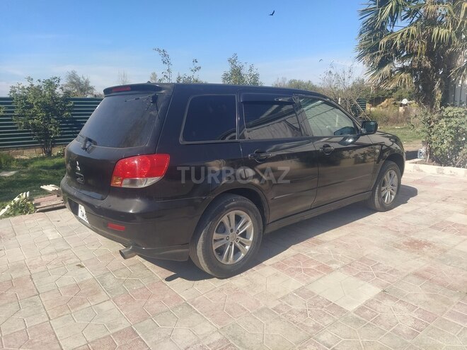 Mitsubishi Airtrek 2002, 388,000 km - 2.0 l - Beyləqan