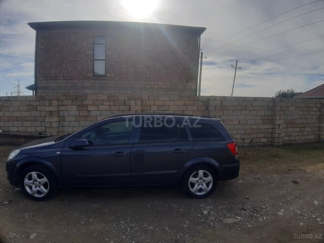 Opel Astra 2008, 320,252 km - 1.3 l - İsmayıllı