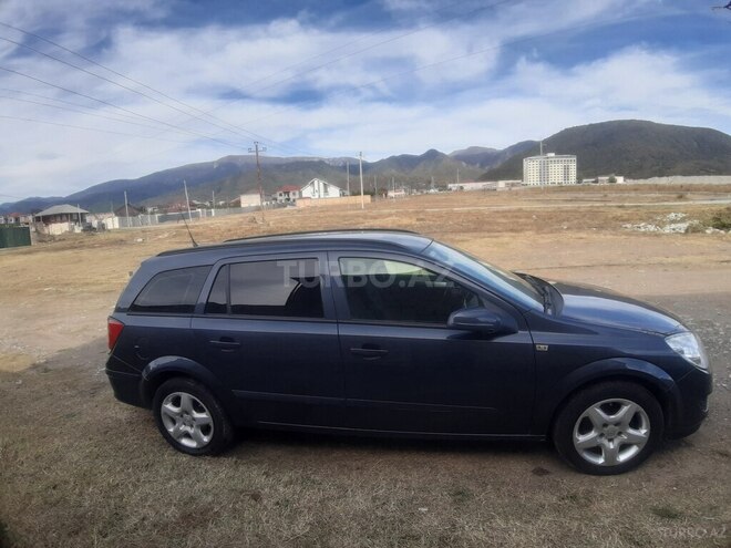 Opel Astra 2008, 320,252 km - 1.3 l - İsmayıllı