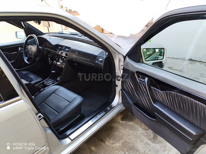 Mercedes C 180 1993, 255,000 km - 1.8 л - Bakı