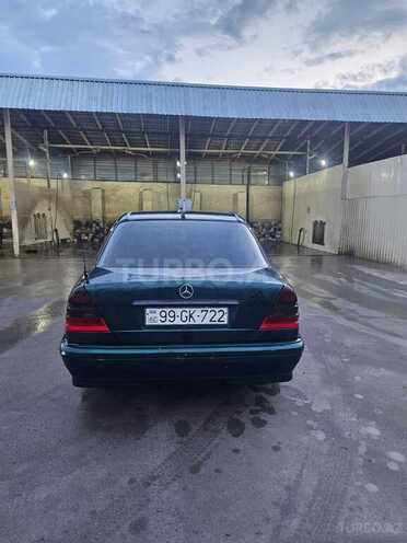 Mercedes C 180 1988, 551,000 km - 1.8 л - Qusar
