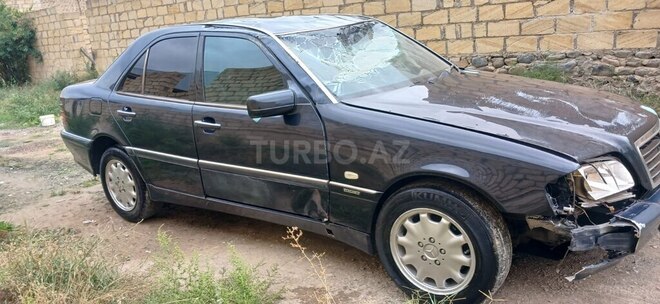 Mercedes C 240 1997, 250,000 km - 2.4 л - Gəncə