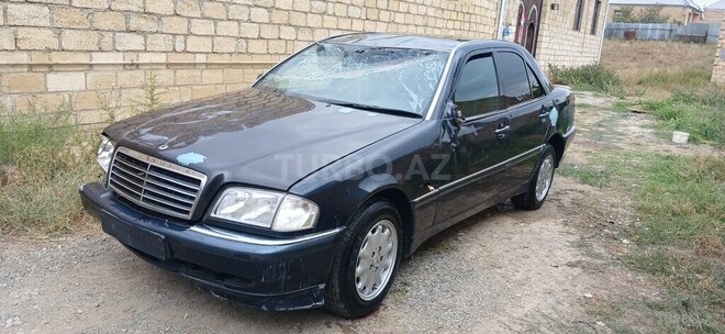 Mercedes C 240 1997, 250,000 km - 2.4 л - Gəncə